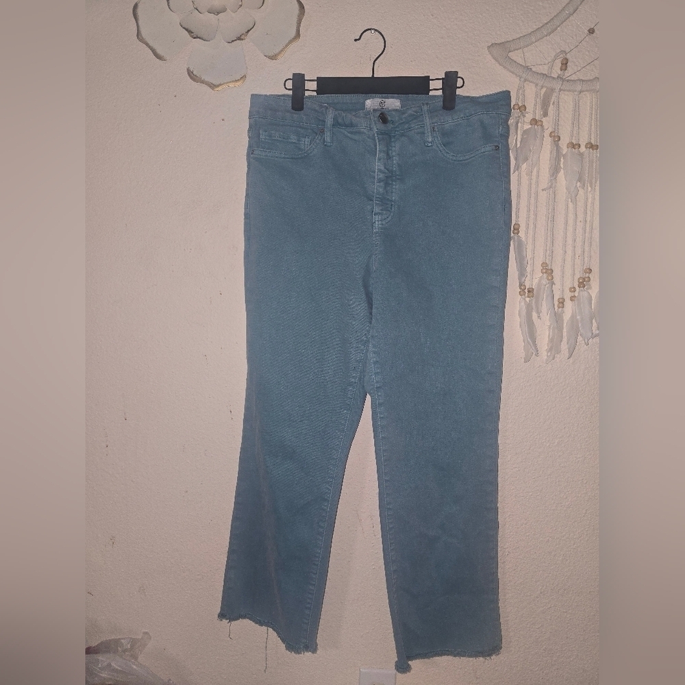 Classic Straight Leg Women's Jeans in Blue
